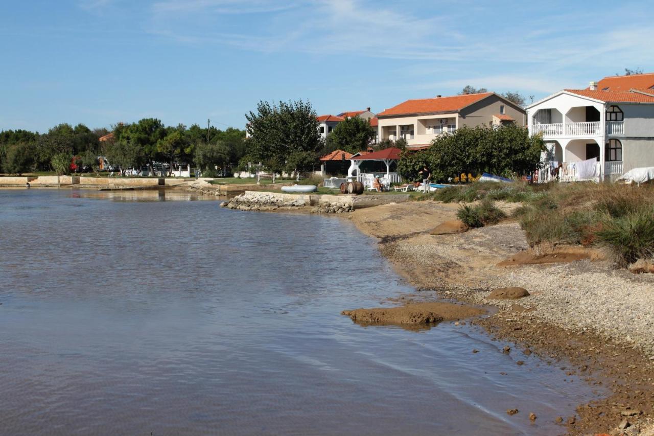 Apartments For Families With Children Privlaka, Zadar - 5747 外观 照片