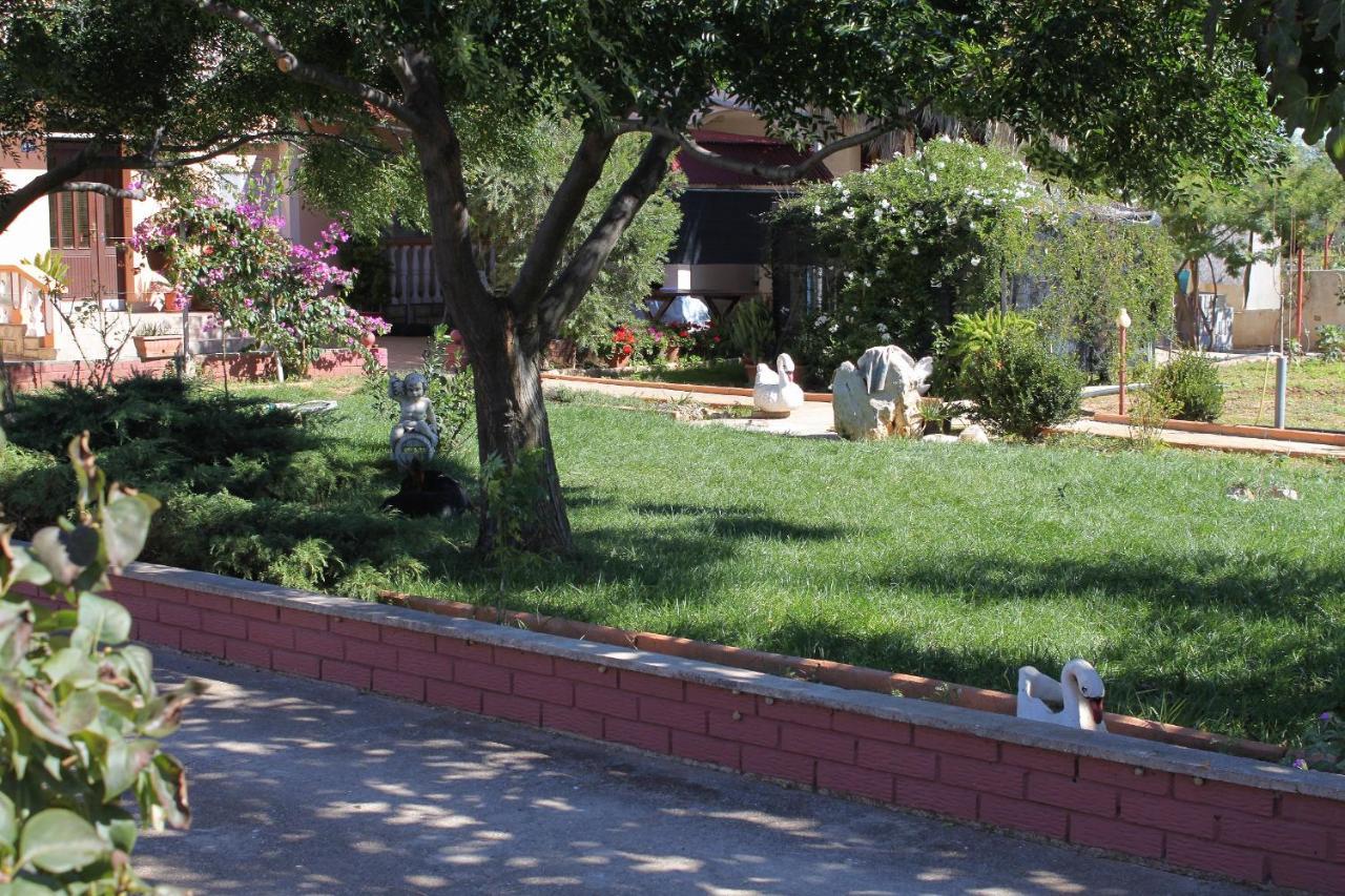 Apartments For Families With Children Privlaka, Zadar - 5747 外观 照片