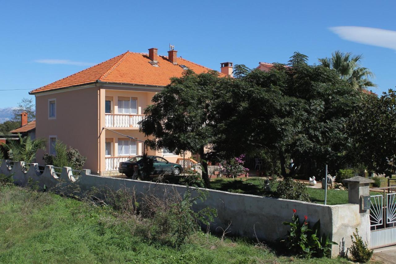 Apartments For Families With Children Privlaka, Zadar - 5747 外观 照片