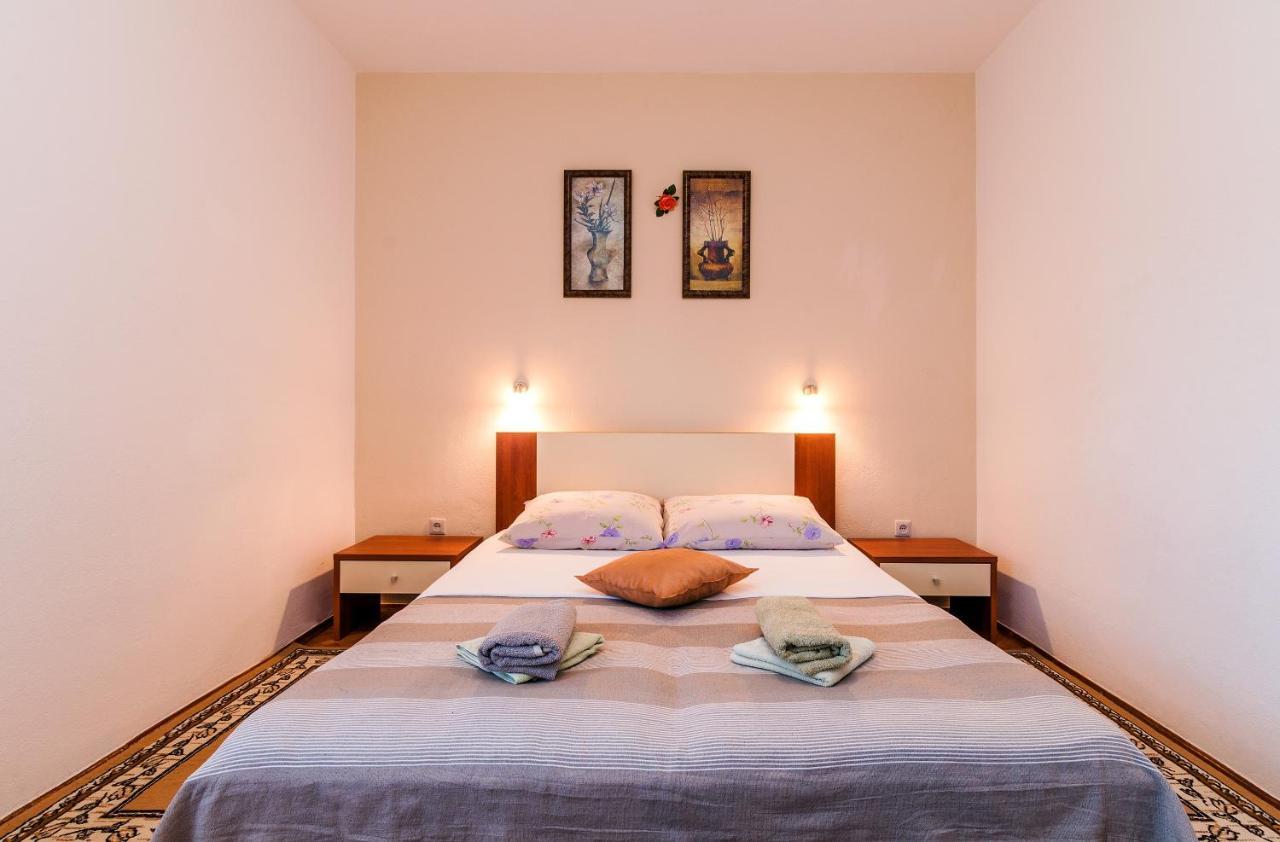 Apartments For Families With Children Privlaka, Zadar - 5747 外观 照片